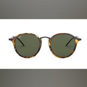 Ray-Ban round fleck sunglasses